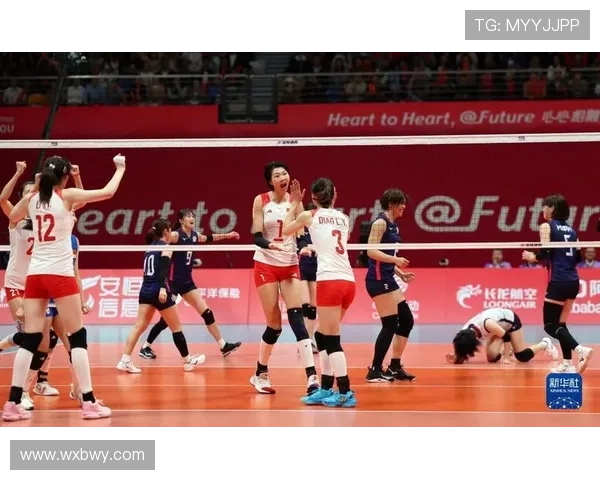中国女排逆转夺冠展现团队力量全民热议掀起新一轮排球热潮