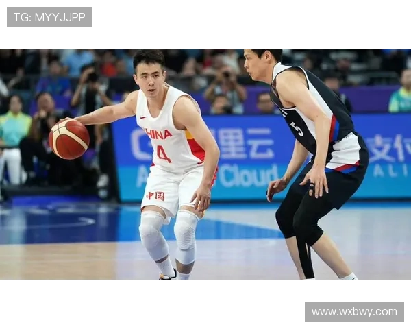 中国男篮备战世界杯最后冲刺 八一大戏落幕明星球员状态火热 中国男篮备战世界杯最后冲刺 八一大戏落幕明星球员状态火热