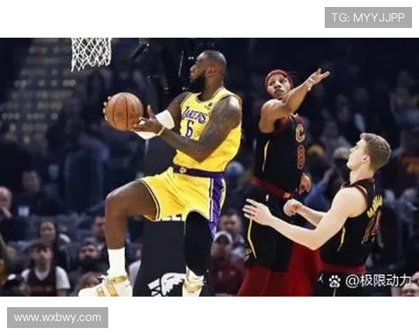 詹姆斯追平传奇纪录 湖人击败勇士迎来四连胜