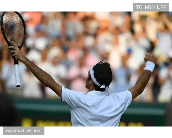 费德勒宣布退役网球界失去传奇人物，告别赛场留下深刻印记